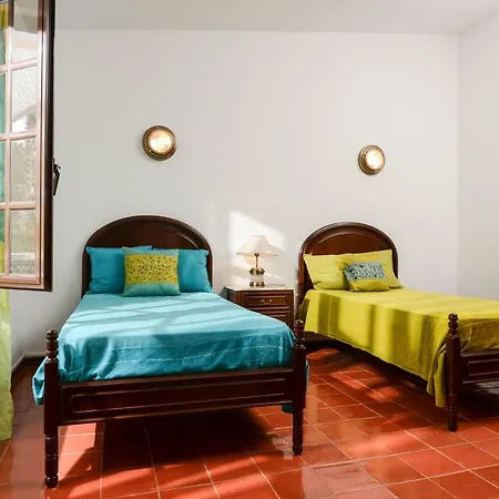 Verdizela Pool & Garden Charneca (Setubal)