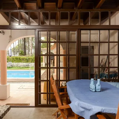 Verdizela Pool & Garden *