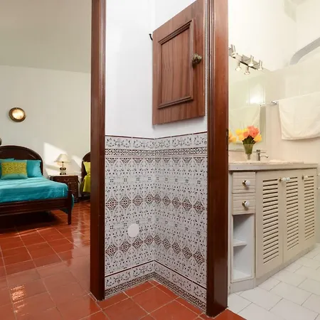 Verdizela Pool & Garden Holiday home *