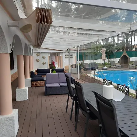 Verdizela Pool & Garden *