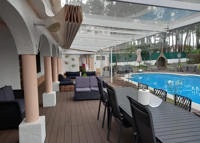 Verdizela Pool & Garden *
